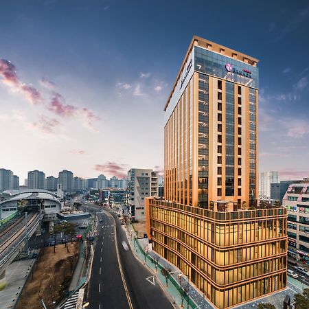 Gloucester Hotel Інчхон Екстер'єр фото